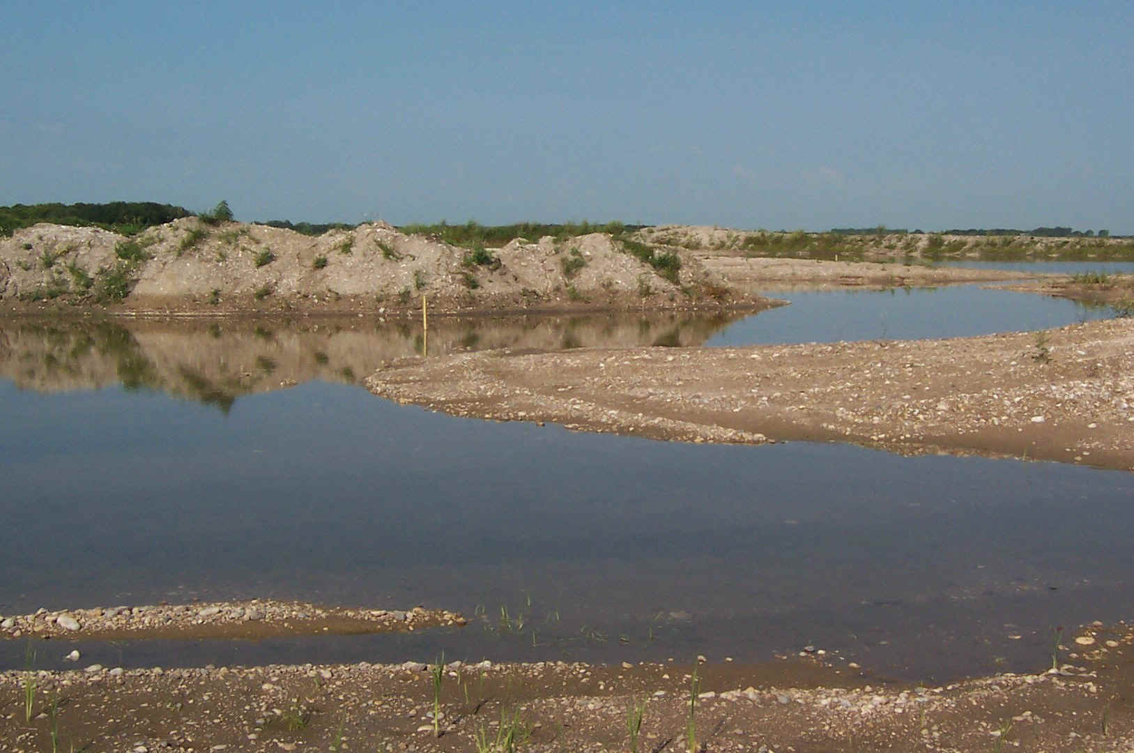 big isalnd looking west july 19 ,2003.jpg (400347 bytes)